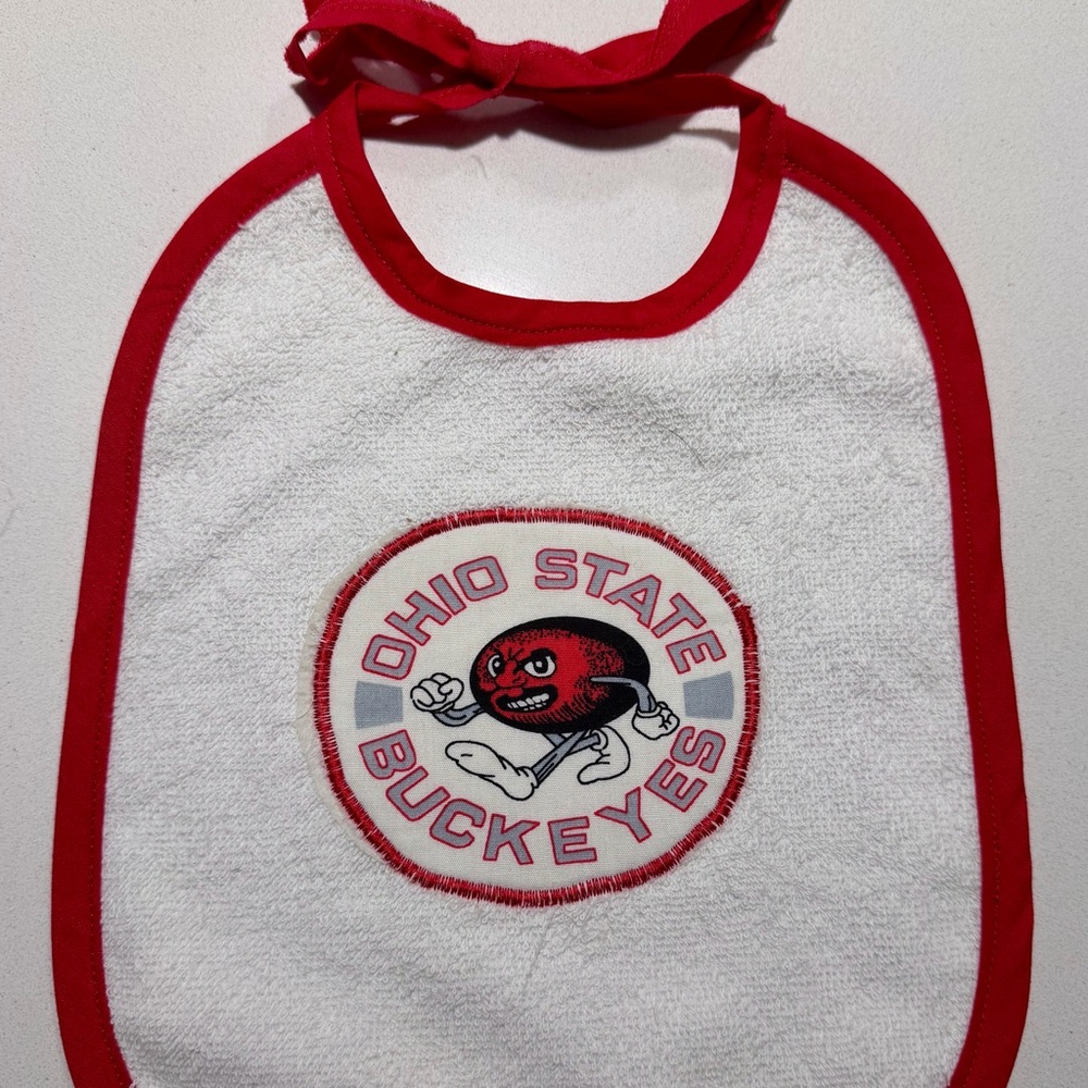 Vintage Ohio State Buckeyes Terry Cloth Bib W Retro Brutus Mascot
